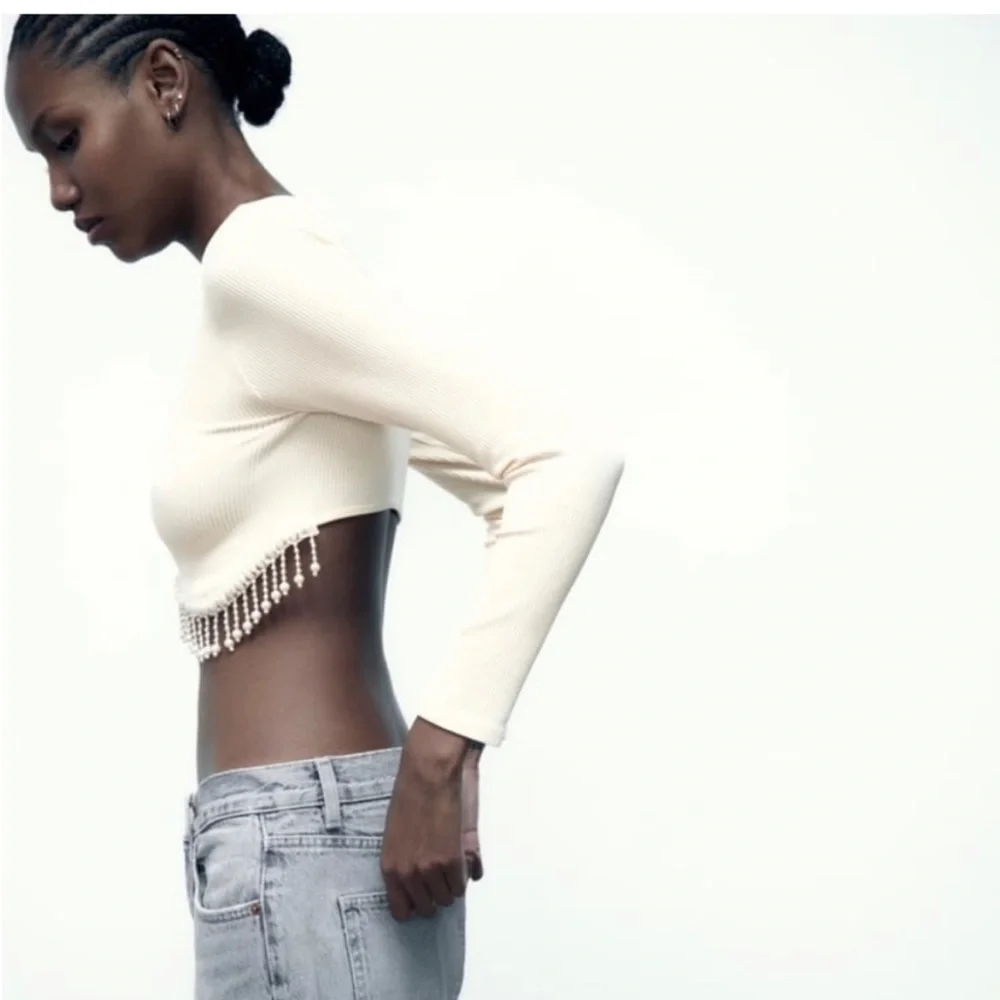 NWT ZARA PEARL EMBELLISHED CREAM CROP TOP SIZE M